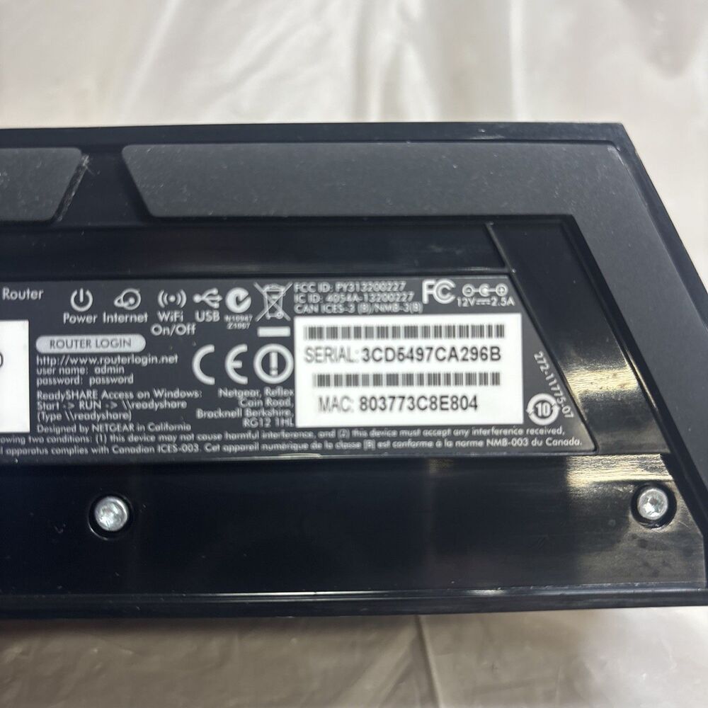 NETGEAR R6300 AC1750 Dual Band Smart WiFi Gigabit Router 1300Mbps - Picture 9 of 13